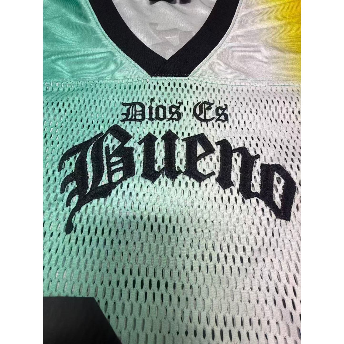 Dios Es Bueno Jersey